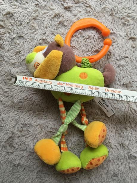 Vrnící / šustící zvířátko na zavěšení 0m+,