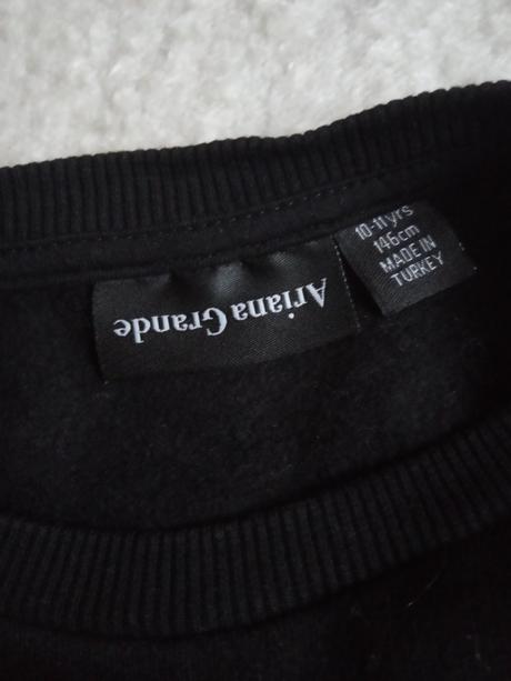 Mikina ariana grande 10-11let, 146