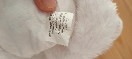 Zimní bílá čepice na zavazování, <50