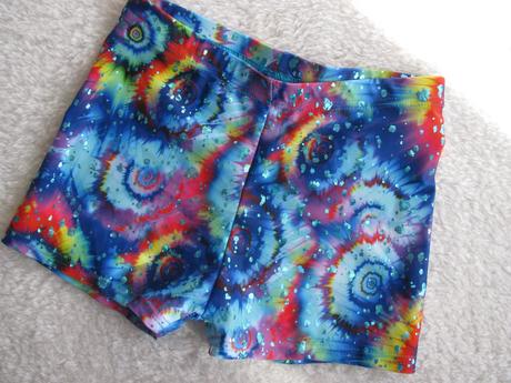 Krásné barevné elastické šortky/i na gymnastiku, 98
