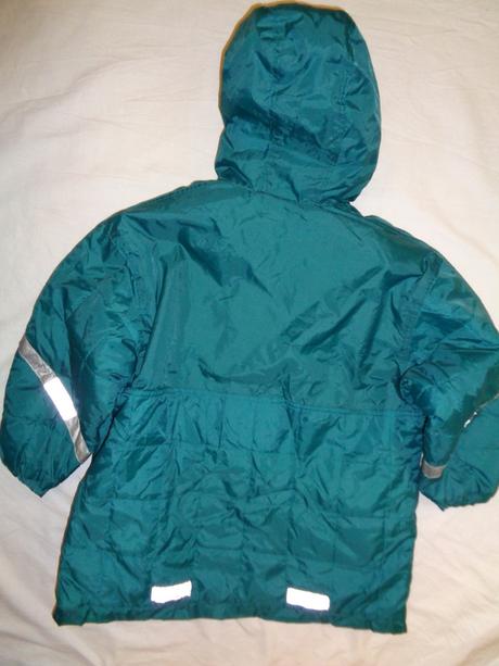 Lahvově zelená zimní bunda - širší 134/140, 134