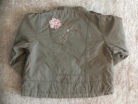 Kabátek s výšivkami, next,98