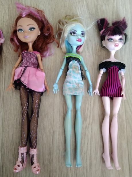 Monster high panenky a auto, 