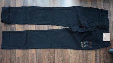 Luxusní černé džíny john galliano, s