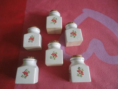 Kořenky 6 kusů, chodský motiv,