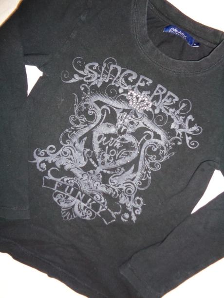 Krásné černé tričko s korunkou 146/152, 146