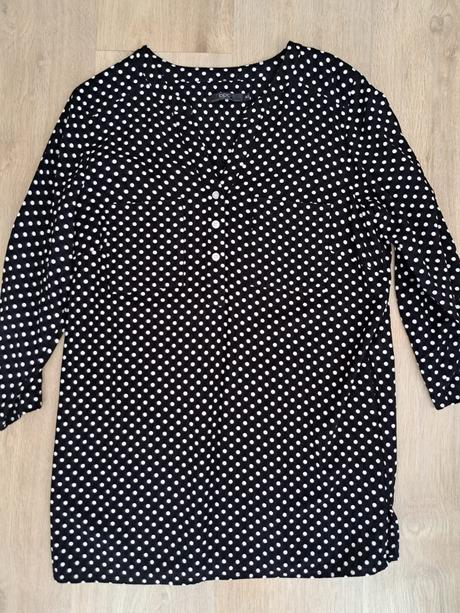 Puntíkatá košile vel. 38 za 99 kč, 38