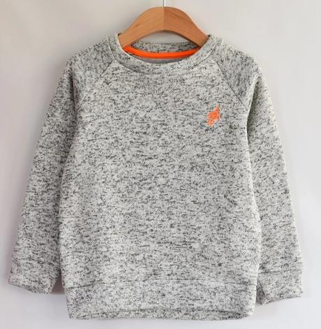 Mikina vel. 4 - 5 let, f&f,110