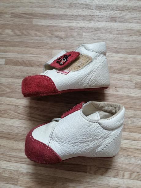 Kožené barefoot pegres capáčky beruška vel. 16, pegres,<17