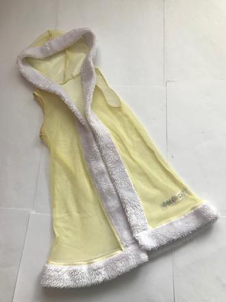 St1/ vesta ke kostýmu - v.3/4 roky disney, 