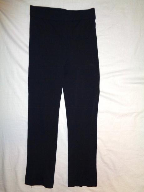 Luxusní černé legínové tepláky - elastické, 128