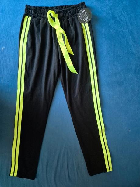 Příjemné tepláky by cleo vel. 146, 146