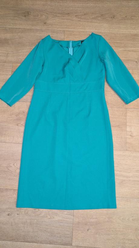 Krásné šaty mona vel. 40, 40