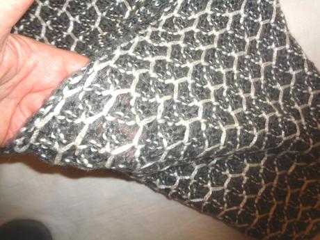 Luxusní šedobílá spojená šála, 