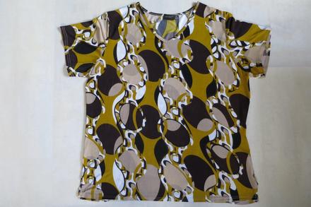 Tričko - halenka - se zajímavým vzorem, l