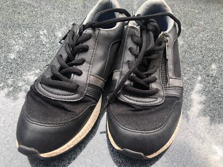 Sportovni boty cerne vel.  34, 34