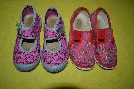 Dívčí bačkory v.25, český výrobek, 25