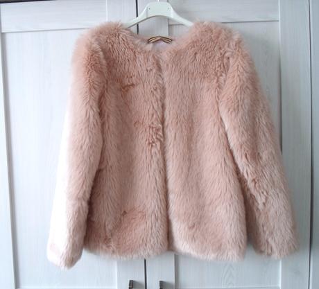 Růžový chlupatý kabát kabátek bunda, tu,152