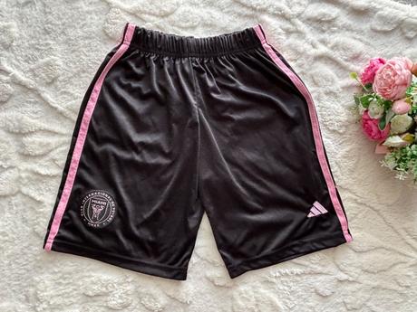 Kraťasy černé dívčí funkční- v.cca 9/10 let, adidas,140