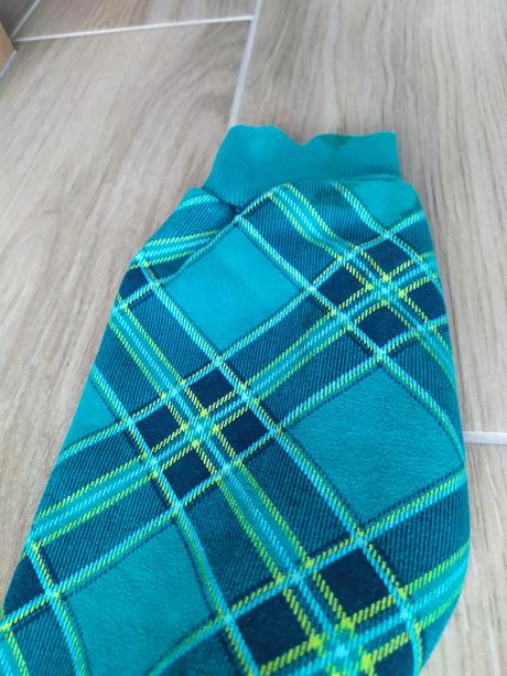 Zelenomodrá mikina dc, 140