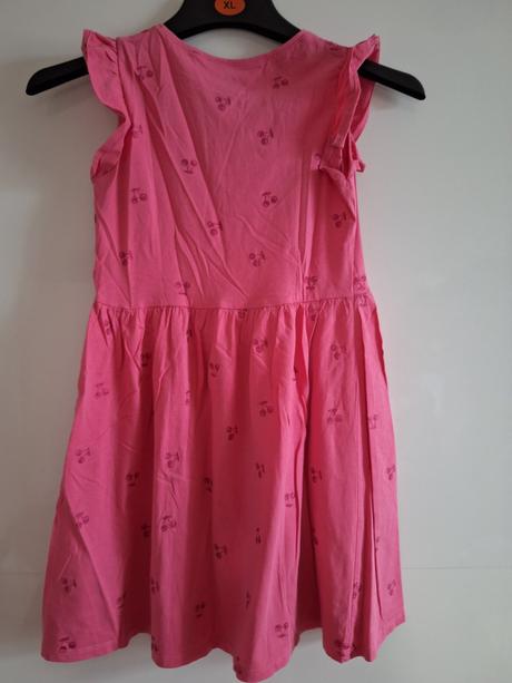 Šaty dívčí šaty třešně vel. 134 / 140, h&m,134