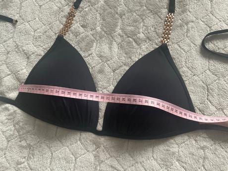 Plavková podprsenka se zlatým zdobením- větší prsa, xl