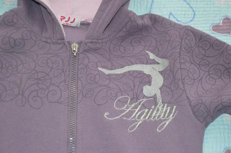 140 teplá mikina mikinka s gymnastkou, 140