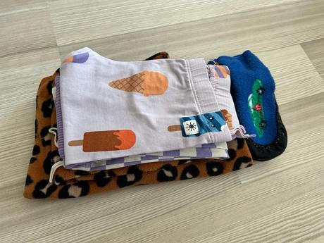 Fleesový komplet + 3x legíny lindex, v. 74, 68–80