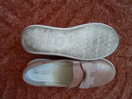Růžové boty polobotky, lasocki,35
