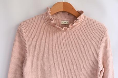 Svetr vel. 12 - 13 let, f&f,158