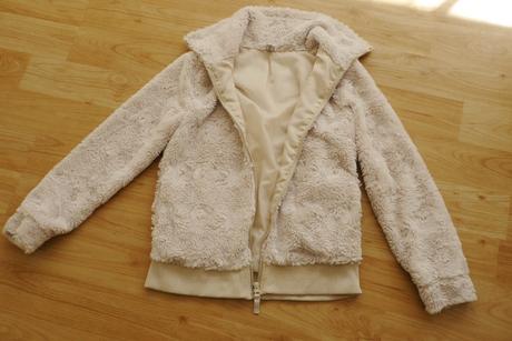 Bundicka s chlupatym povrchem 158/164, yigga,158