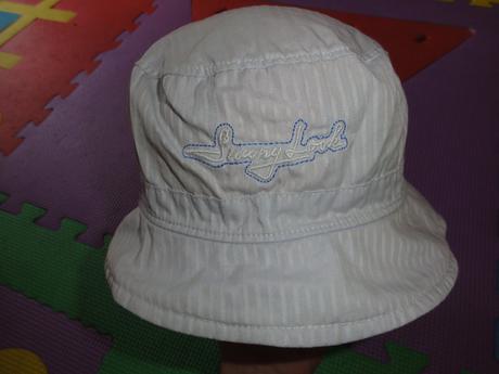 Klobouček s kvítečkama, 68