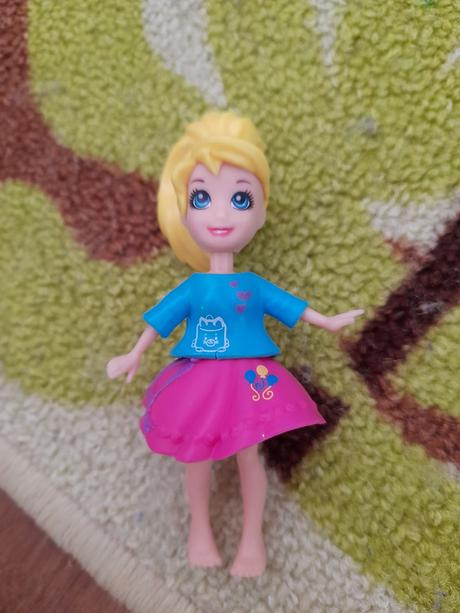 Malá panenka do dlaně, polly pocket,
