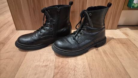 Dívčí boty, baťa,34