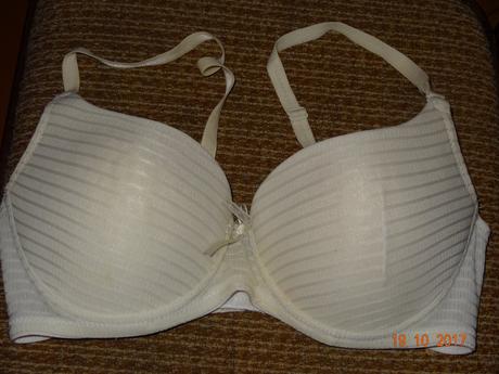 Dámská podprsenka, 75c