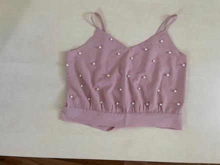 Crop top s našitými perličkami, vel není cca s, mě, s