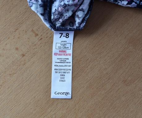 Tepláky vel. 7 - 8 let, george,128