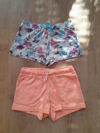 2 x kraťasy, vel 122/128, 122