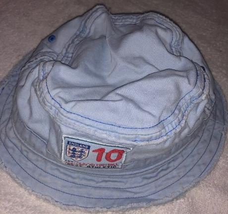 Světle modrý chlapecký klobouk england, vel. 3y, next,98