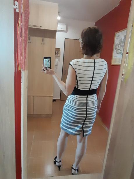 Společenské šaty karen millen, 38