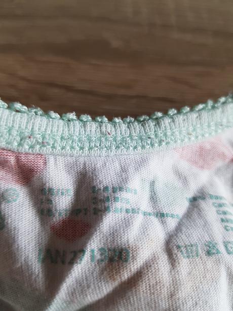 Dívčí tílko vel. 98/104, lupilu,98