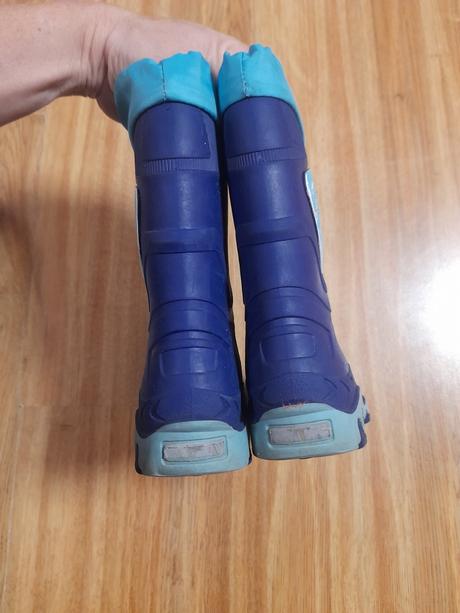 Holinky mod.dep., vel. 24/25, 24