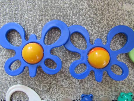 Retro hračky- chrastítka,