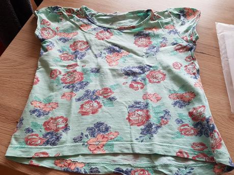 Dívčí tričko vel. 104, 104