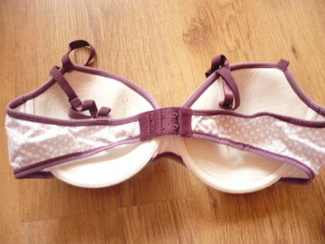 Podprsenka zn. outfit classic, vel. 85b, outfit,85b