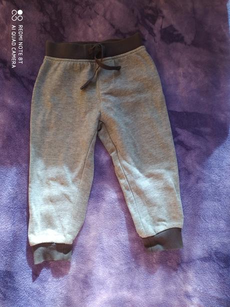 Dětské tepláčky, lupilu,86