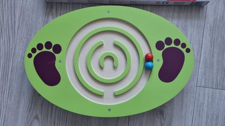 Dřevěná balanční deska s labyrintem small foot, 
