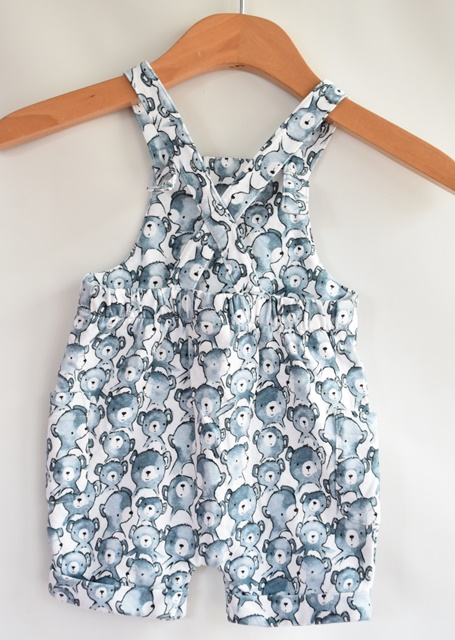 Kraťasy vel. 3 - 6 m, next,68