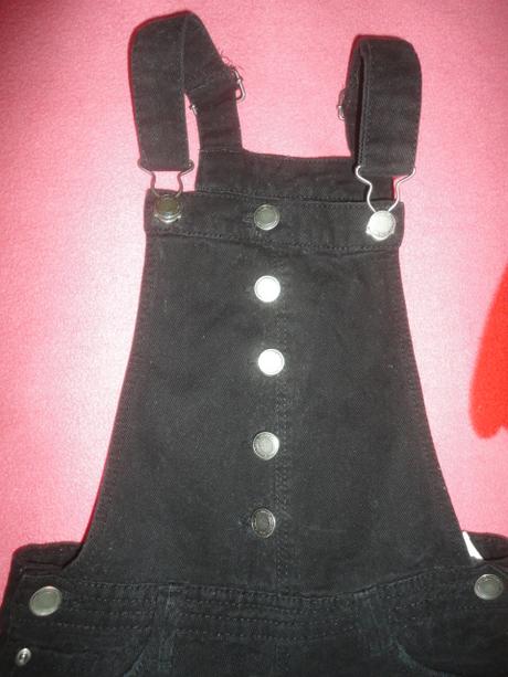 V top stavu laclové kraťasy, vel. 9-10 let, takko,134