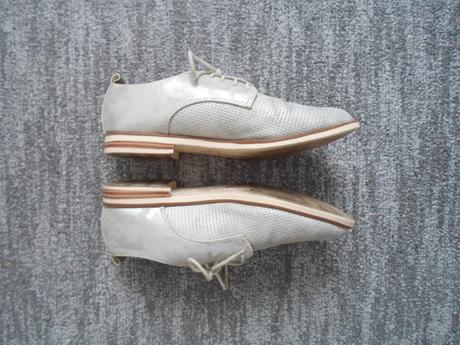 Šedé stříbrné boty polobotky oxford, 40